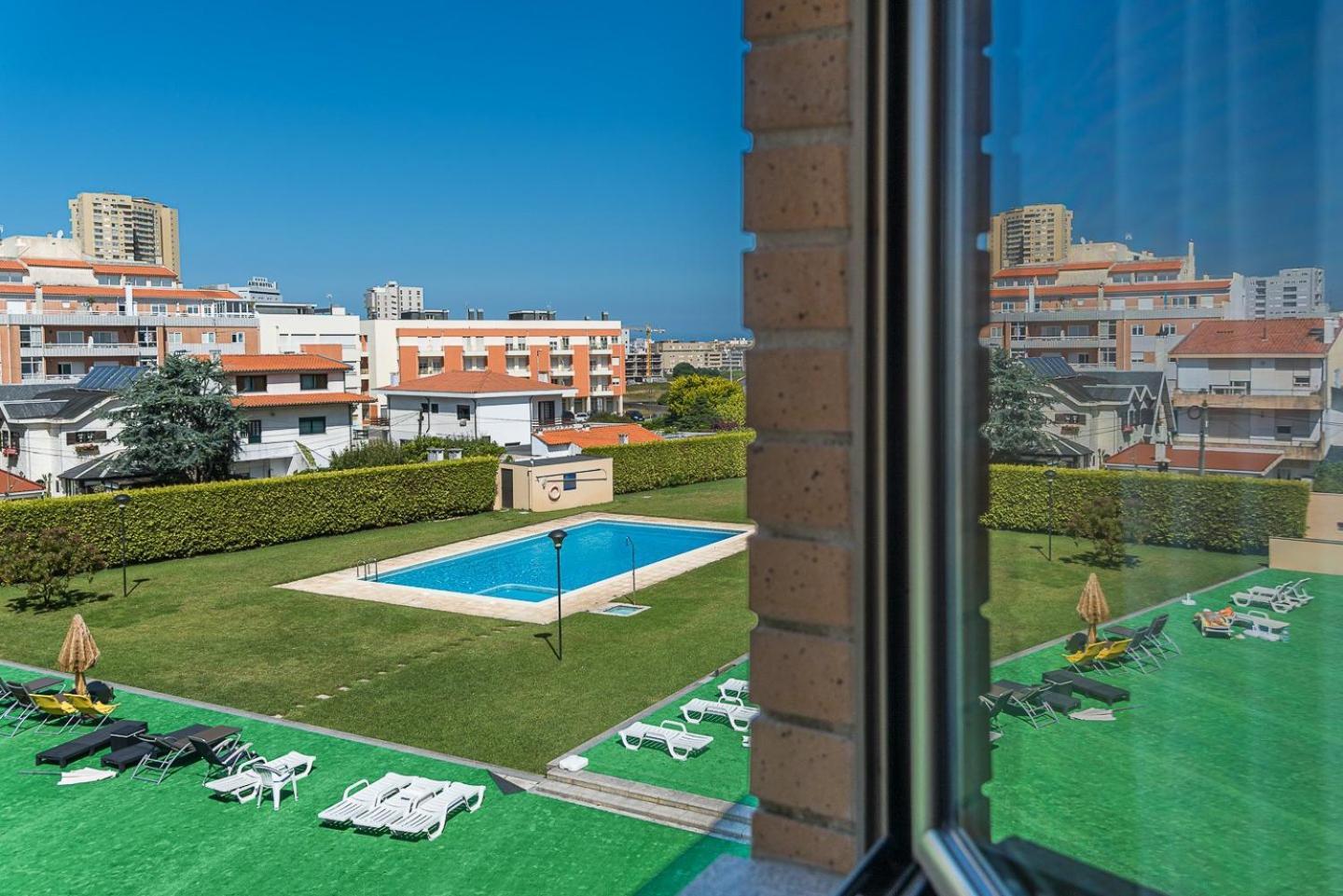 Guestready - Luxe Living By The Pool Apartment Povoa de Varzim Exterior photo