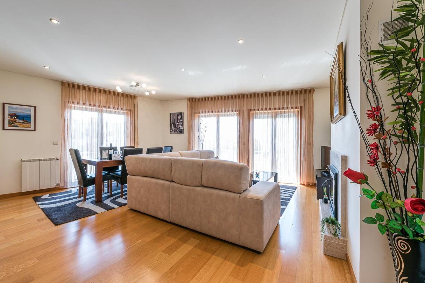 Guestready - Luxe Living By The Pool Apartment Povoa de Varzim Exterior photo